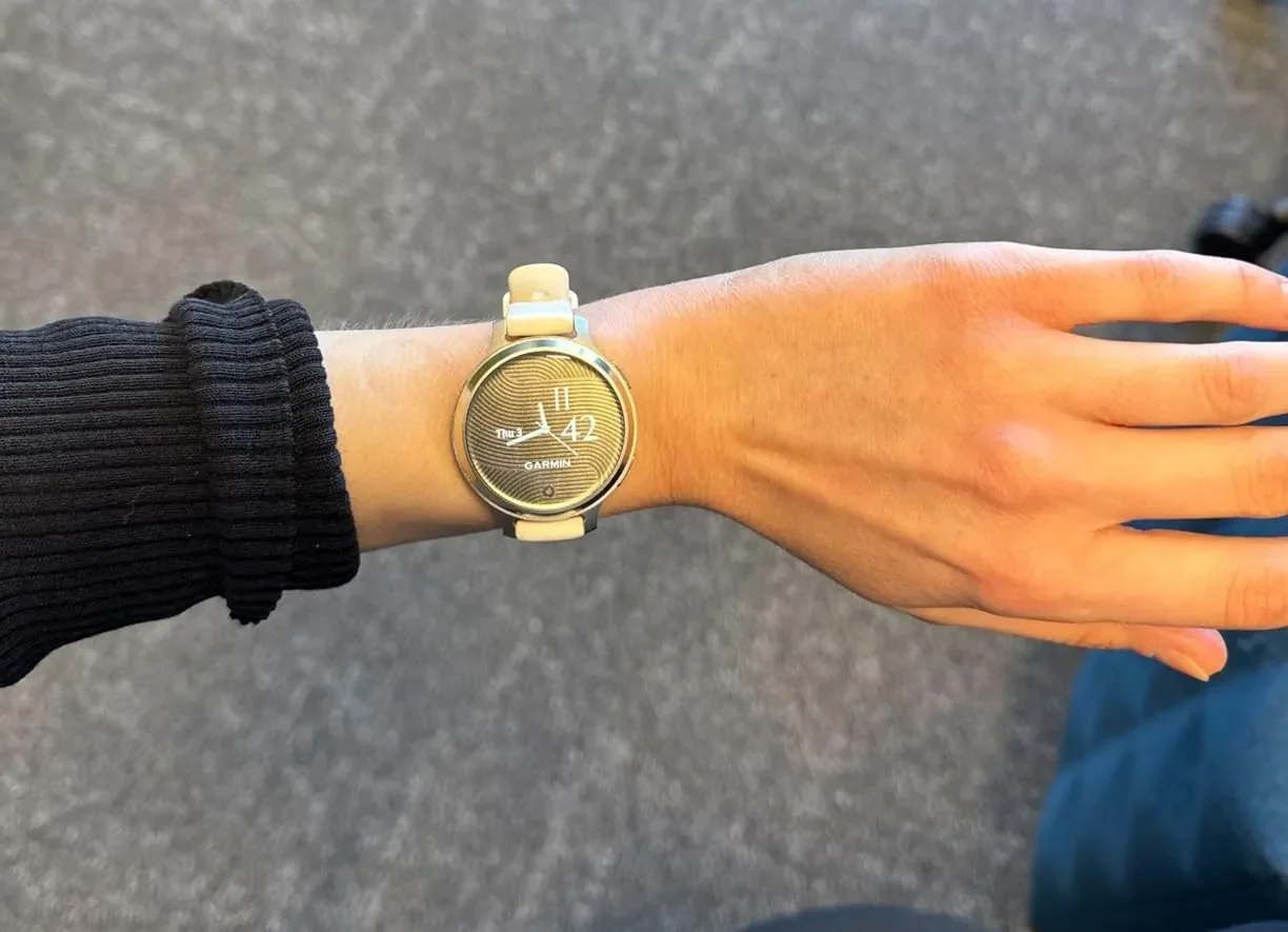 montre connectée femme garmin